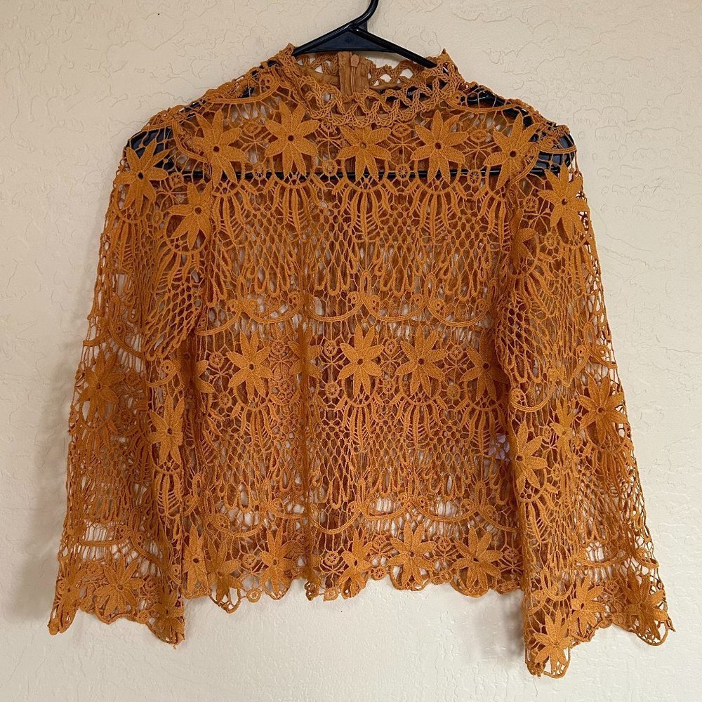 Fashion Nova Mustard Colored Embroidered Lace See Through Top Size Small (1414)